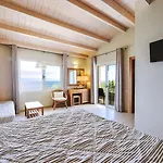 Agali Paxos 4*