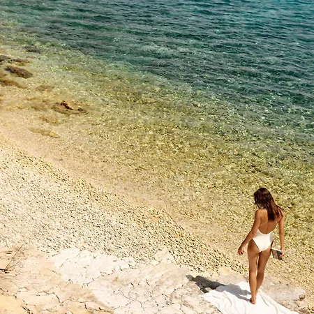 Agali Paxos Hotel 4*