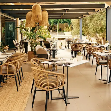 Agali Paxos 4* Oziás