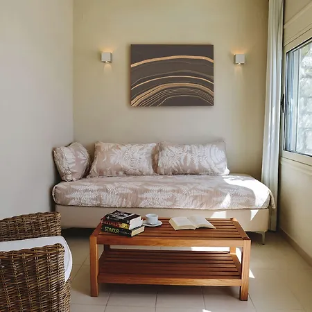 Agali Paxos Hotel Oziás