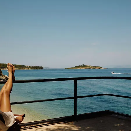 מלון Agali Paxos 4*