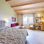 Agali Paxos 4*