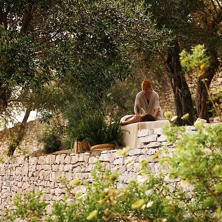 Agali Paxos 4*